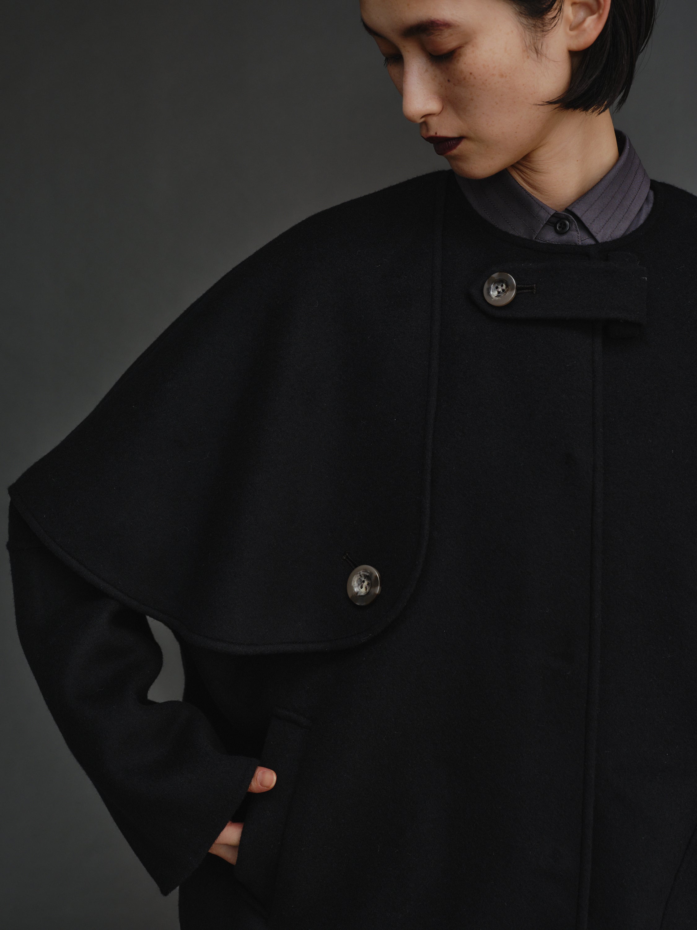 PONCHO COAT – IORE
