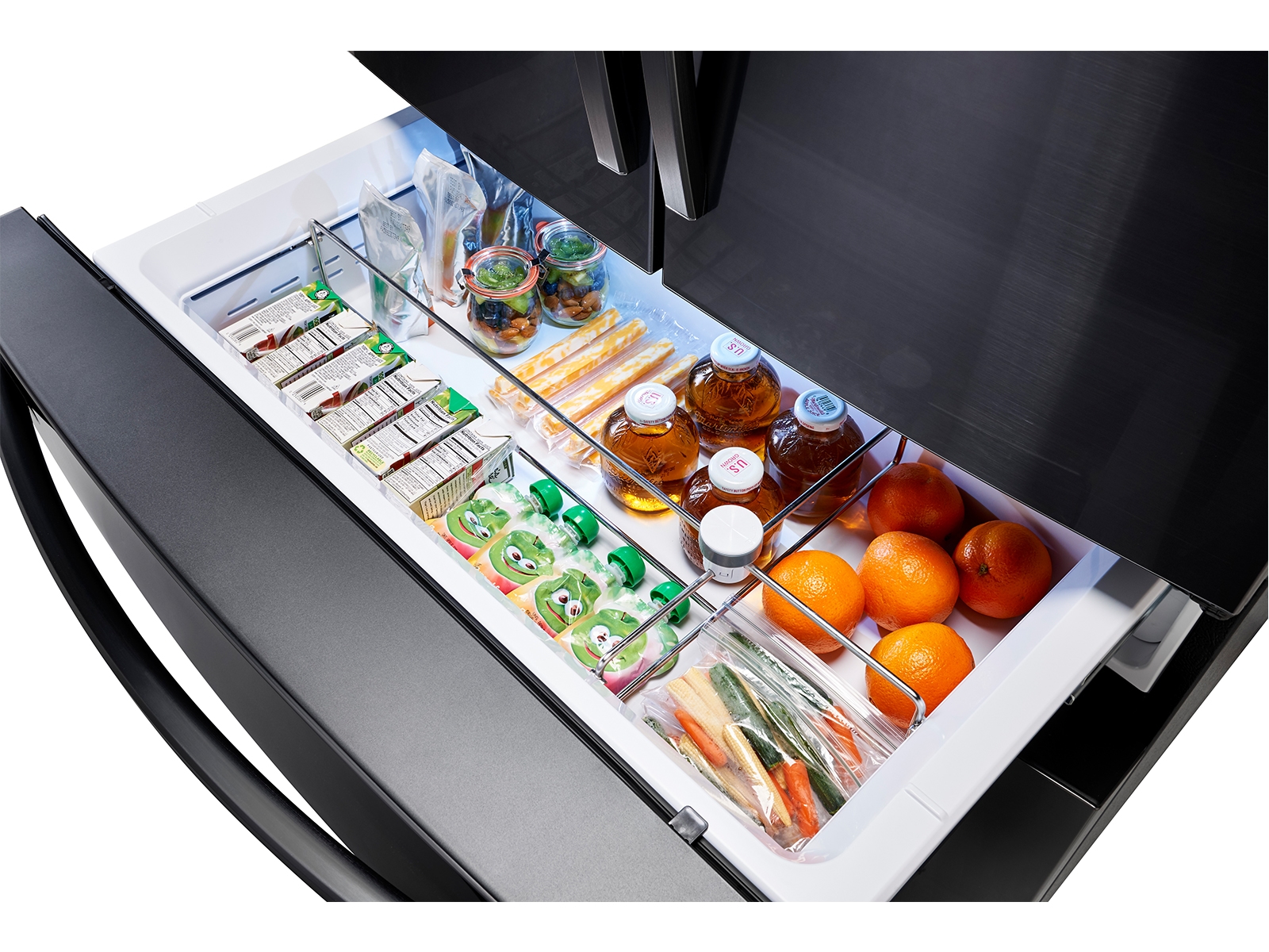 28 cu. ft. 4-Door French Door Refrigerator with FlexZone™ Drawer