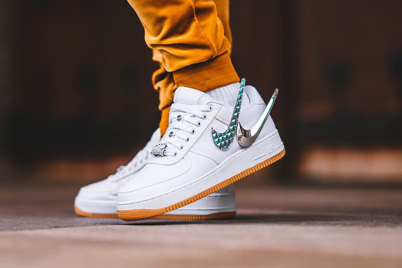 Travis Scott's Air Force 1, On Foot Look | Hypebeast