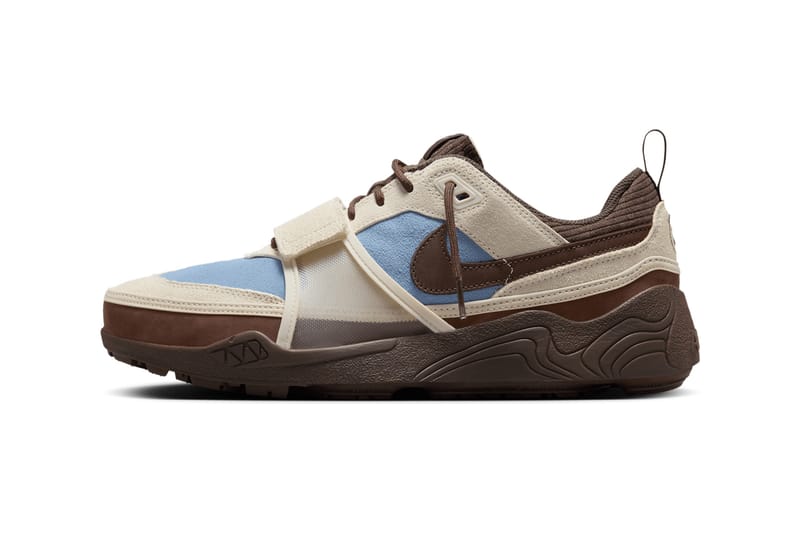 Travis Scott Nike Zoom Field Jaxx Leche Blue HQ3072-400 | Hypebeast