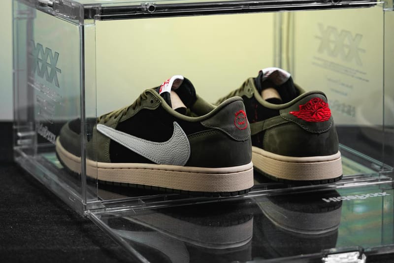 トラヴィススコットx AJ1ロー ブラックオリーブが24年に登場か