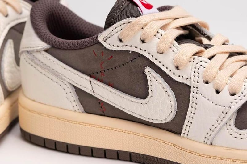 トラヴィス・スコットxAJ1 ロー リバースモカのディテールをチェック