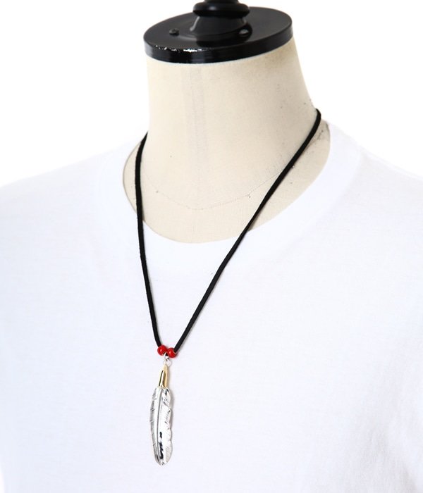 EAGLE HEAD FEATHER PENDANT (18K GOLD AC) | LARRY SMITH(ラリー