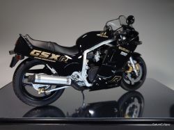 ハセガワ TZR250(3MA)1989 ゴロワーズ ソノートヤマハ YAMAHA 1/12