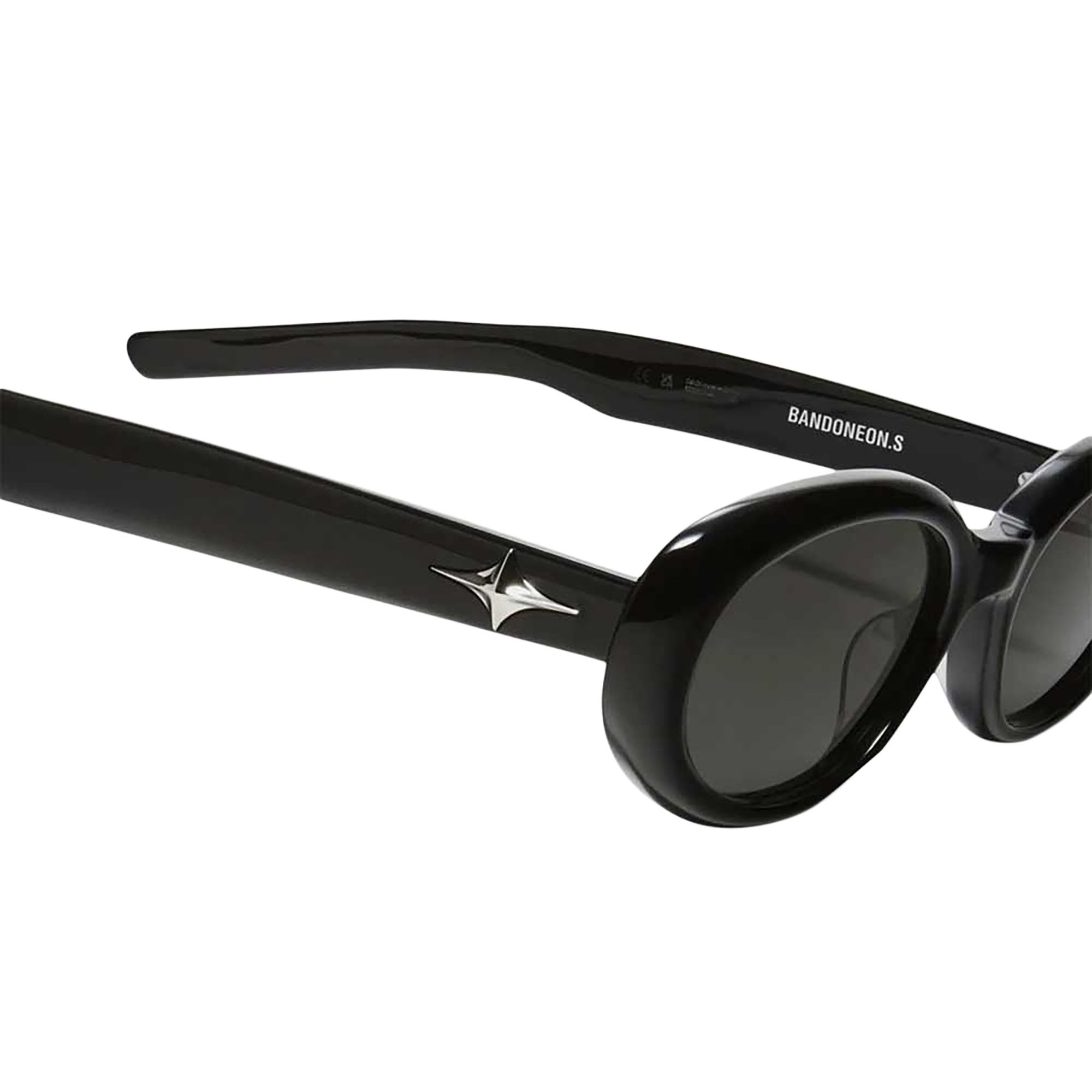 Buy Gentle Monster Bandoneon S 01 Sunglasses 'Black' - BANDONEON S