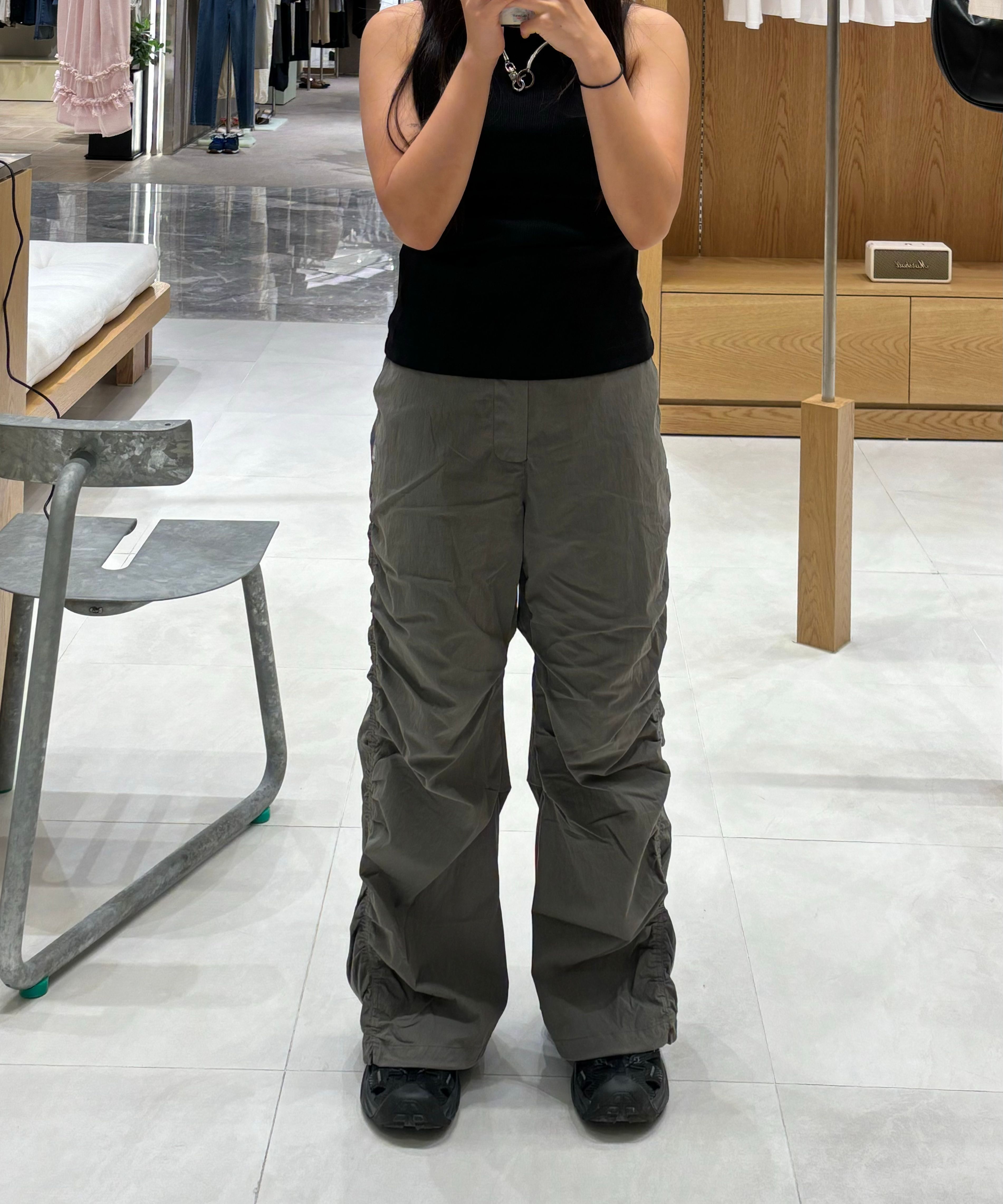 MUSINSA公式 | COYSEIO PUCKERING PANTS GREY