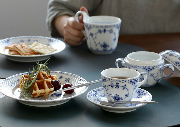 ロイヤルコペンハーゲン（Royal Copenhagen） ブルーフルーテッド
