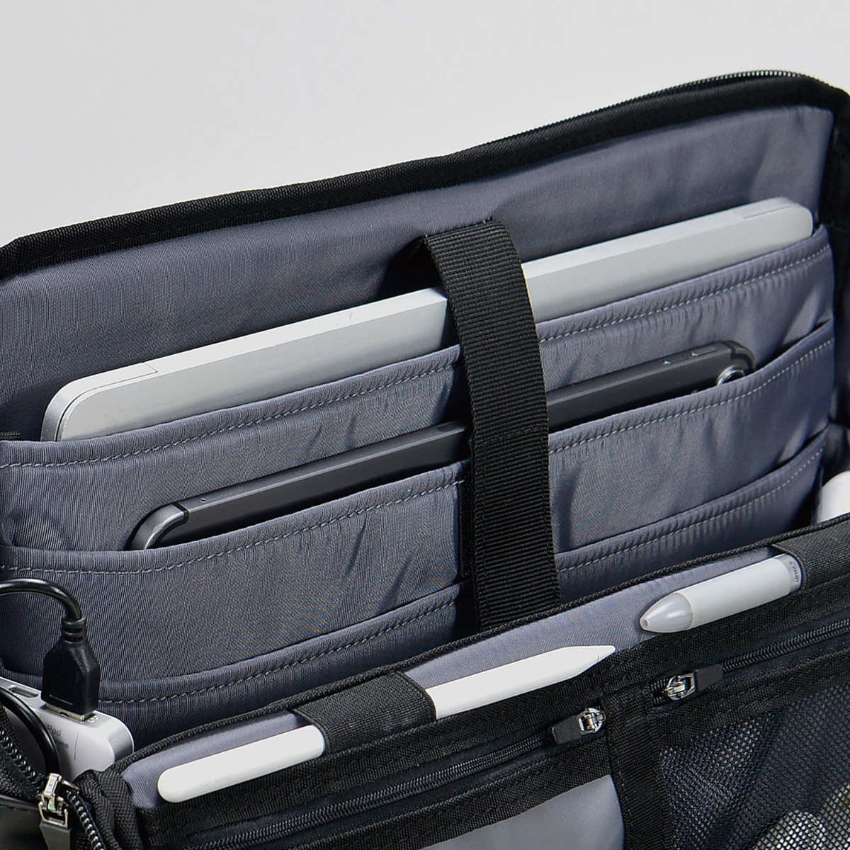 楽天市場】ビジネスバッグ BAGGEX ノフィス ショルダーバッグ 横型