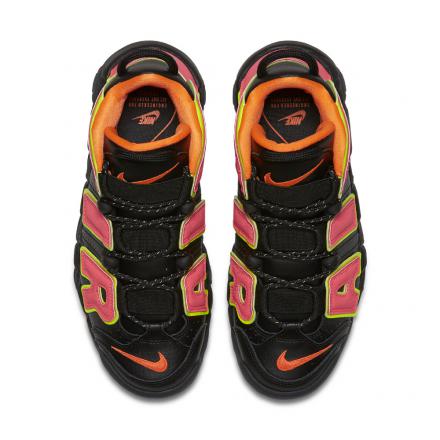 国内5月12日発売予定】 ナイキ ウィメンズ エア モア アップテンポ