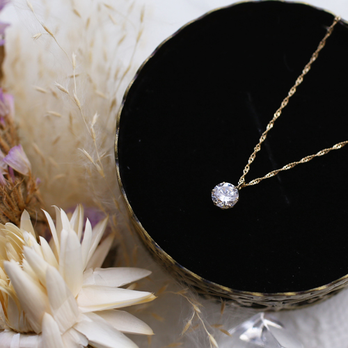 18金 キュービックジルコニア 0.5ct ペンダント