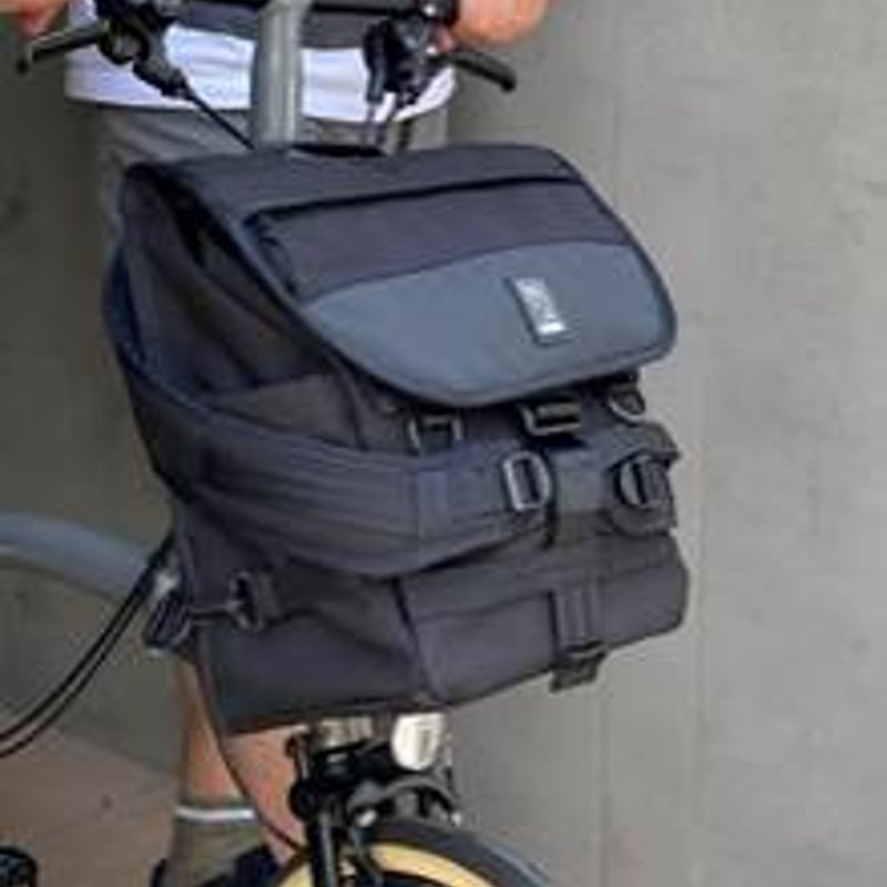 CHROME VERSATILE BACKPACK | believe online store
