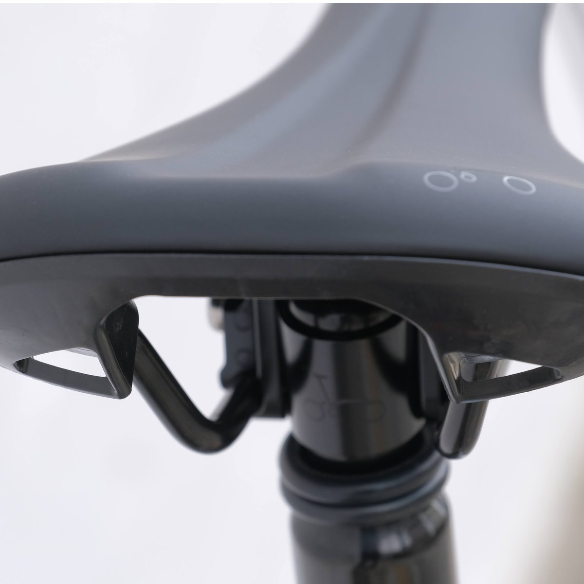 Brompton Superlight Saddle（クロモリレール） | believe o