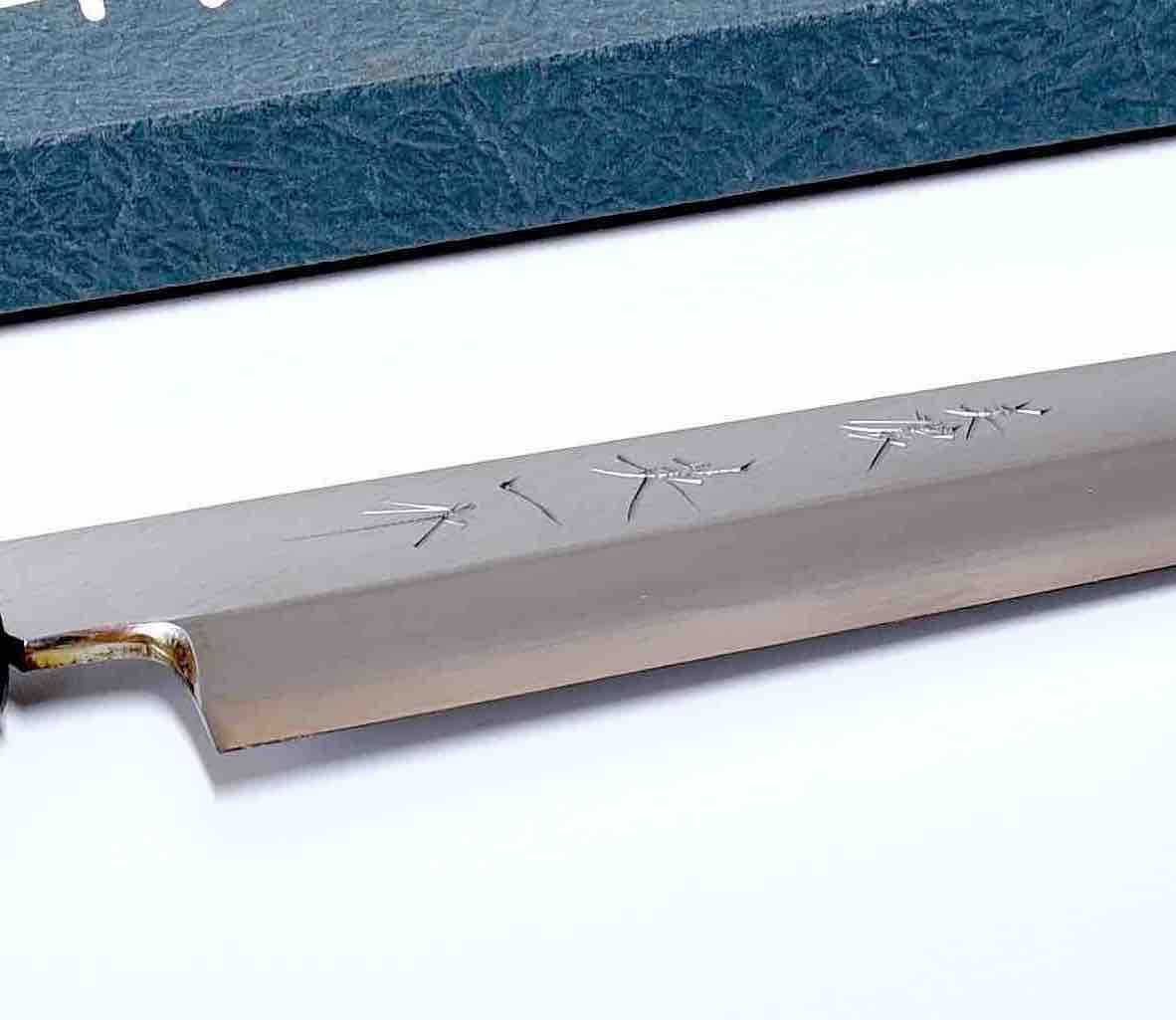 青紙柳刃包丁270mm 本霞研ぎ 水牛八角柄（本職用） | マルサ研磨巧業