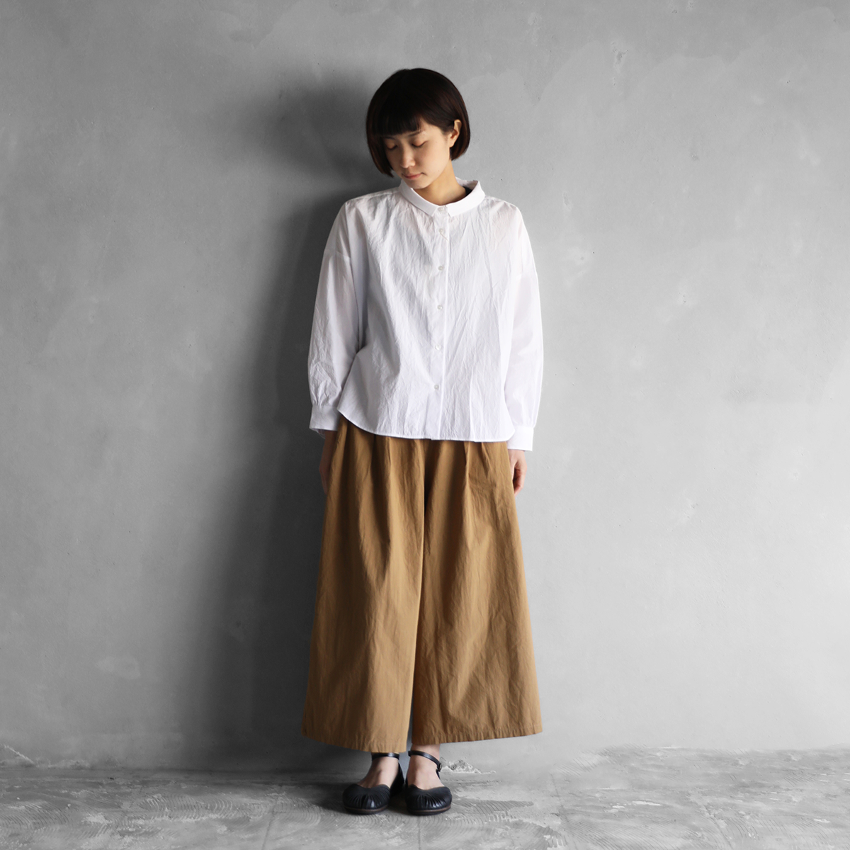 コードレーンワイドブラウス（白）【レディス】U102 | HUIS onlinestore