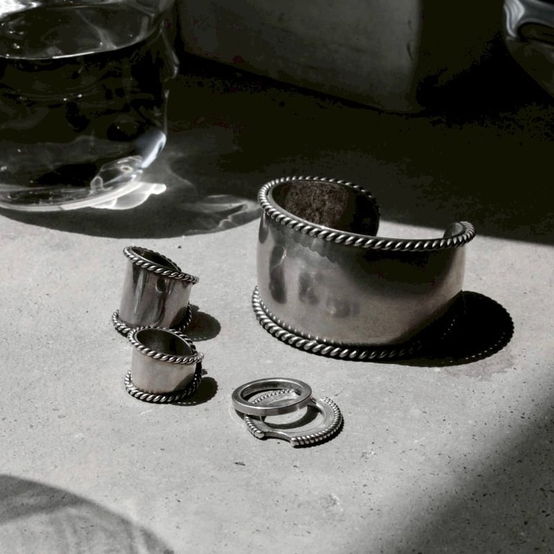Twist Short ring | Soierie Online Store