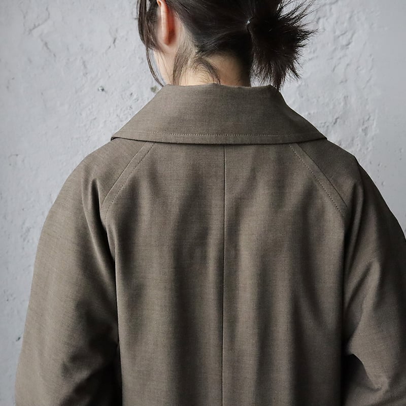 ànuke Soutiencollar Raglan Coat (brown) | nii-