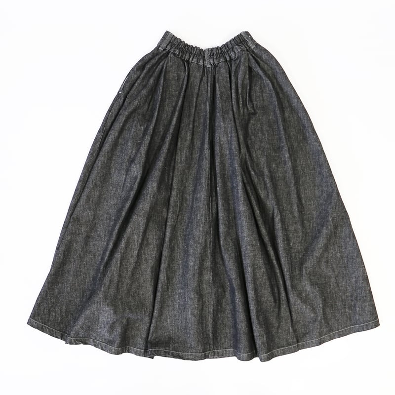 BLACK DENIM CARMEN SKIRT / BLACK ONE WASH ブラックデ