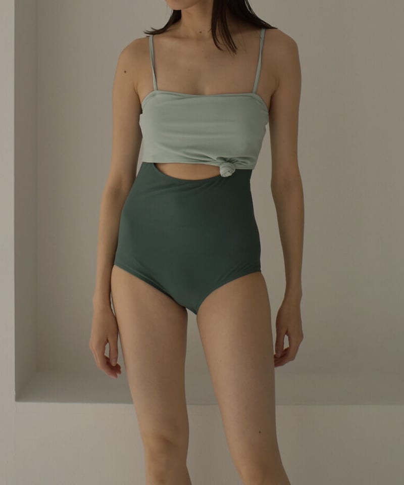 swim-02257 バイカラー カットアウト ワンピース 水着 | L a v i s h