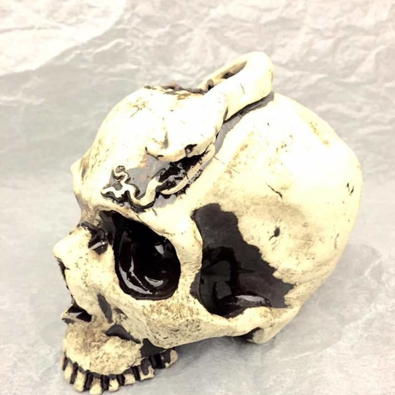 即納可能！】蛇とドクロ～花器～[大友窯SKULL] | 上州本店 蛇骨堂