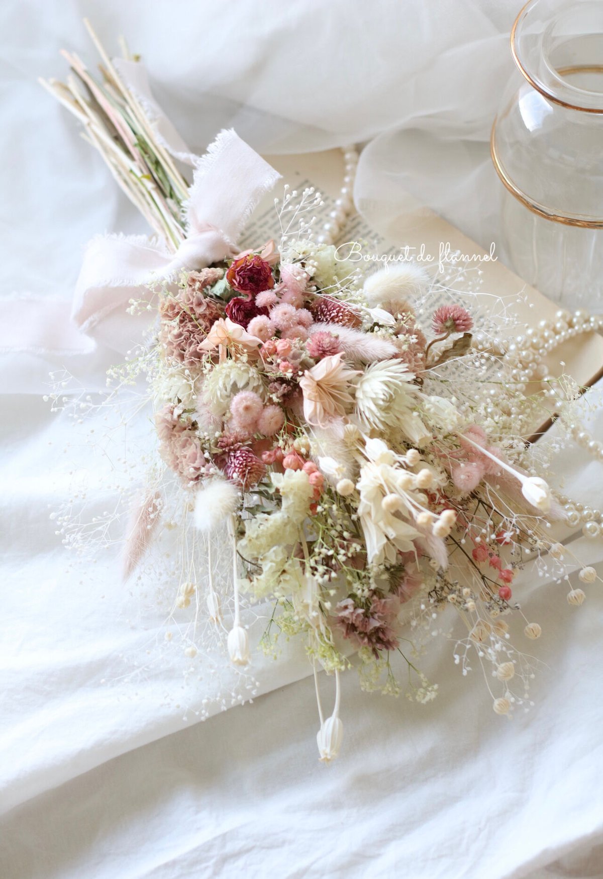 花束にもなるドライフラワースワッグ〈スモーキーピンク〉 | bouquet