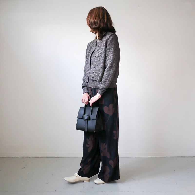 SACRA サクラ｜GLOSSY LILY CARDIGAN｜124540081｜CHARC