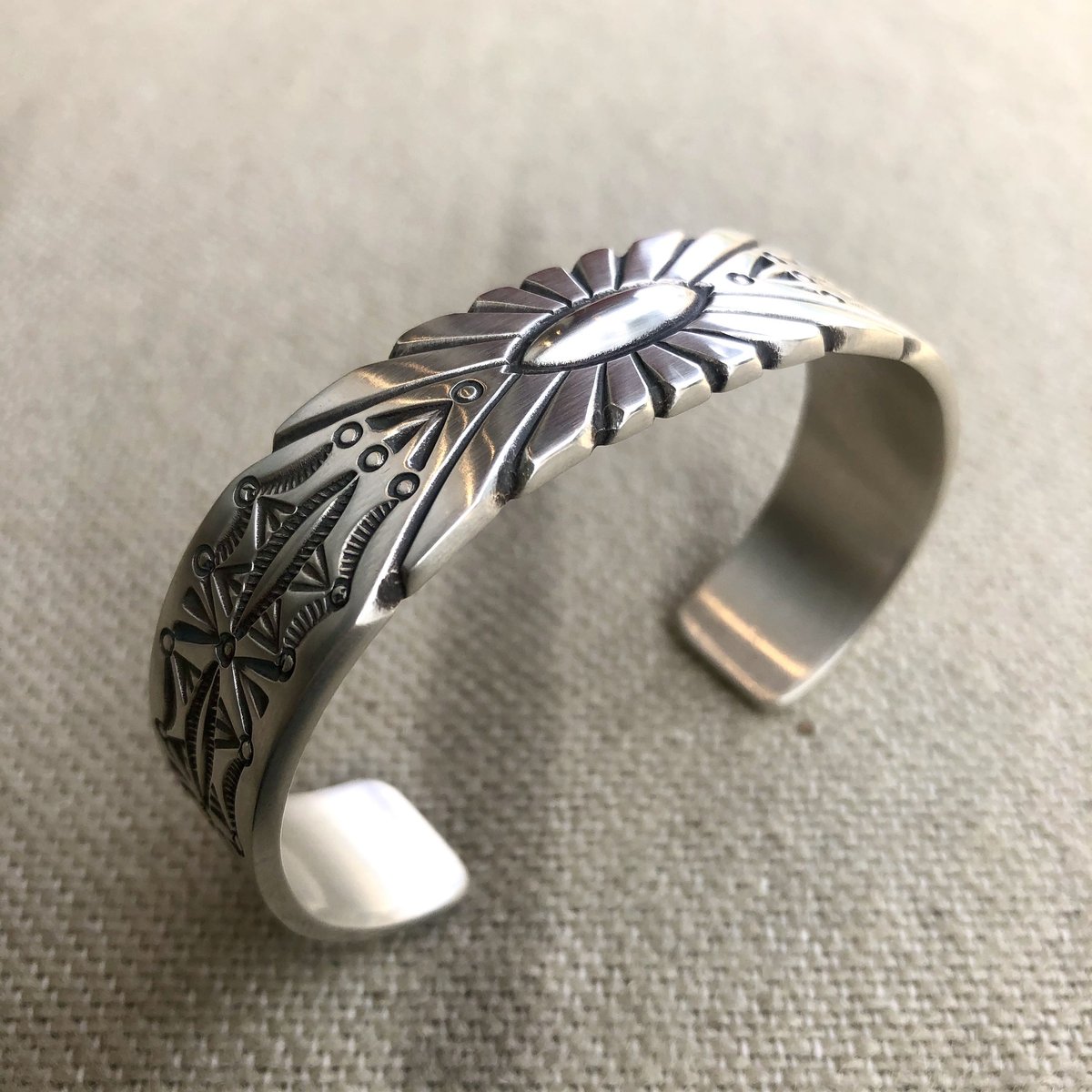 良品 Navajo / Herman Smith silver bangle 安いファッション - 良品