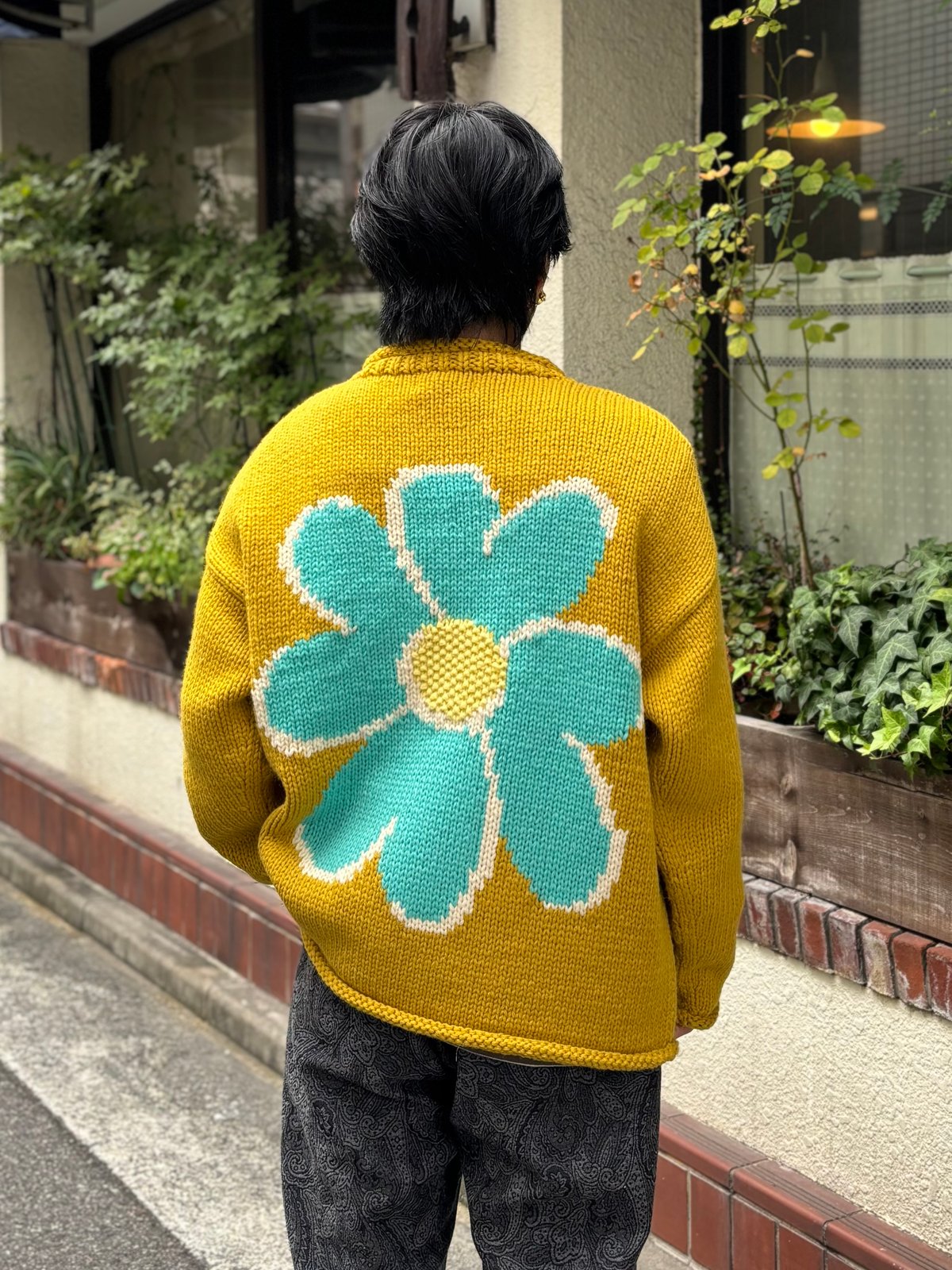 美品 Chah Chah FLOWER with LOVE HAND KNIT maxresdefault.jpg