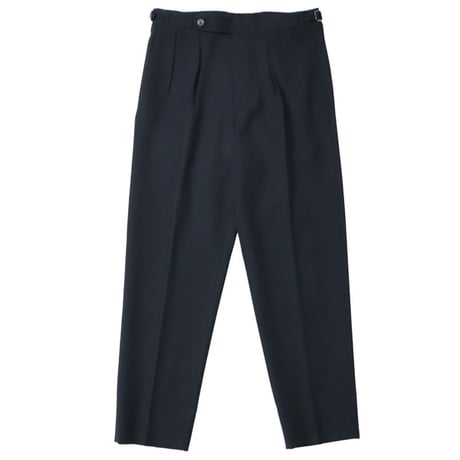 heugn | STORES
