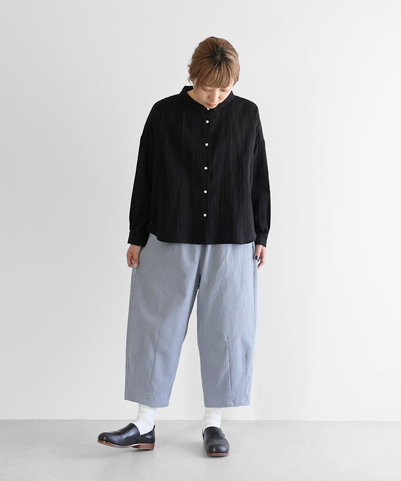 HUIS | シャトルコーデュロイバルーンパンツ（細畝・ブルーグレー