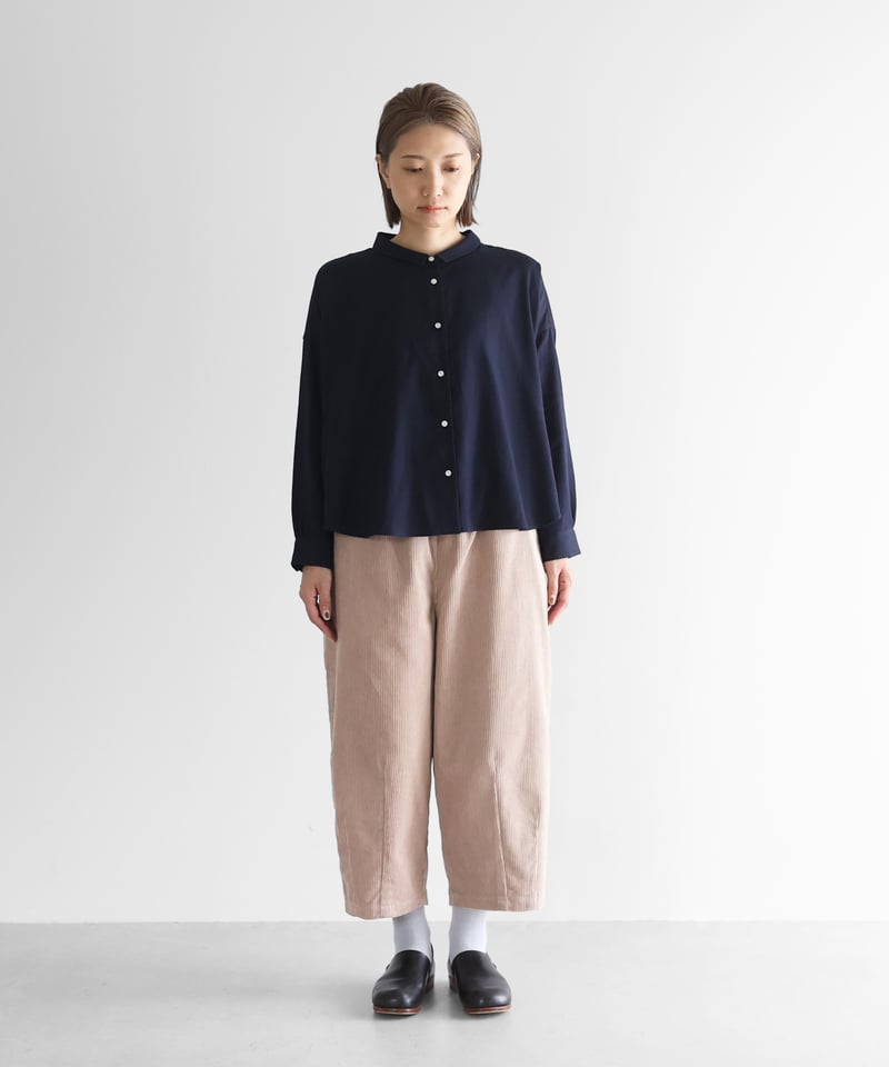HUIS |シャトルコーデュロイバルーンパンツ（太畝・ピンクベージュ