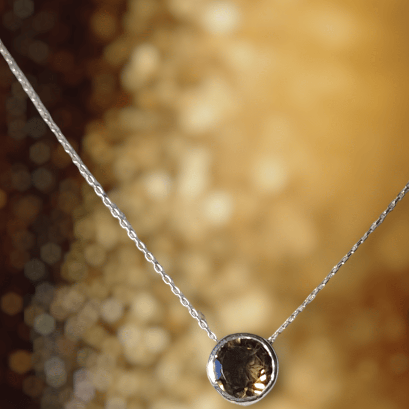 シンプル スモーキークォーツ シルバーネックレス | Le Papillon Jewelry