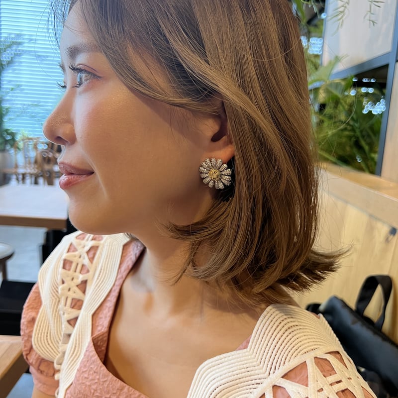 マーガレットピアス | The Lilac
