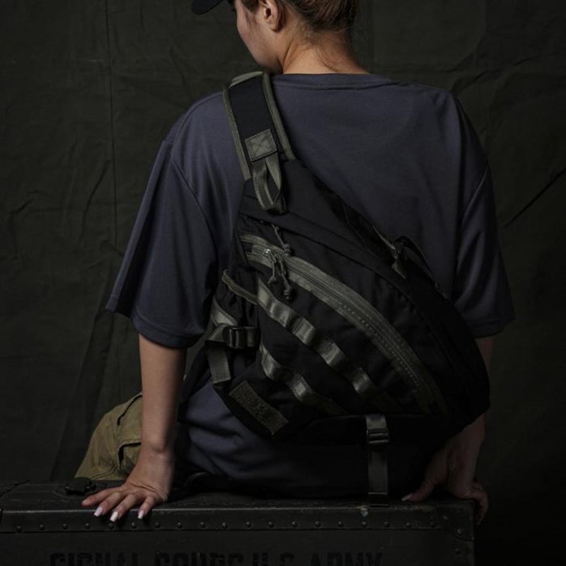 LIBERAIDERS / PX TACTICAL ONE SHOULDER BAG / 89