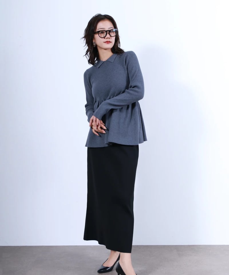 torrazzo donna（トラッゾドンナ）】衿付リブニットフレアトップス