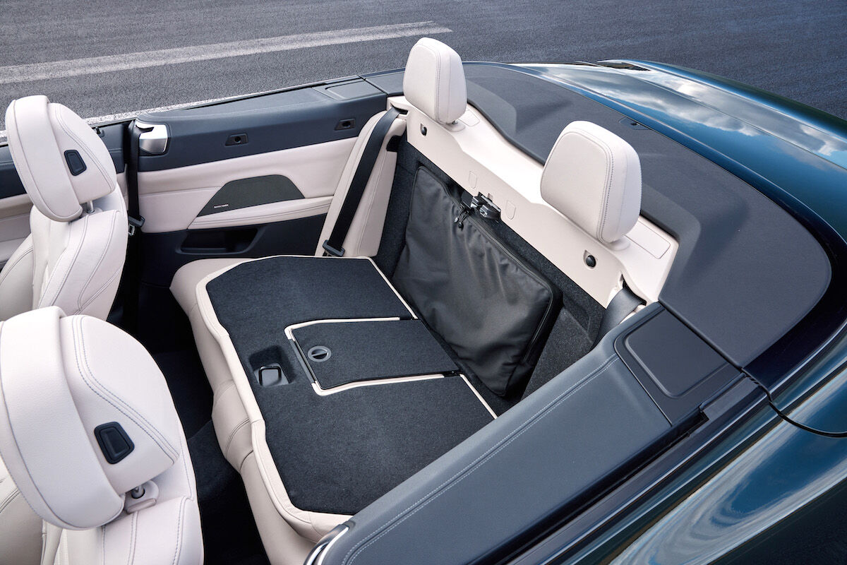 BMW純正 ウインドデフレクター G23 G83 4シリーズ カブリオレ M4