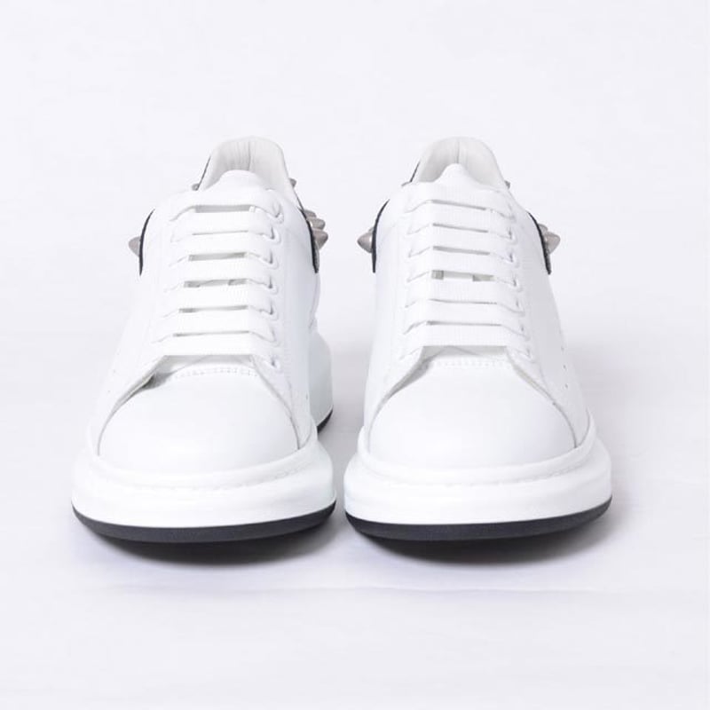 アレキサンダーマックイーン Alexander McQueen スタッズ付き