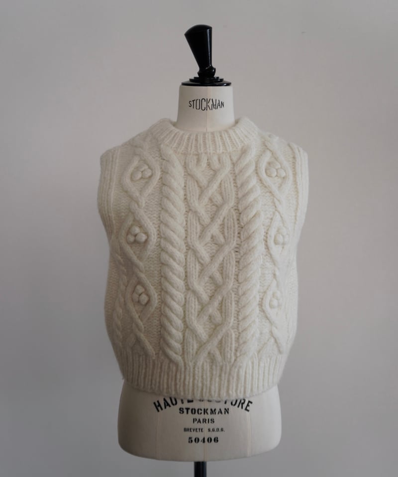 KNIT VEST | OHGA