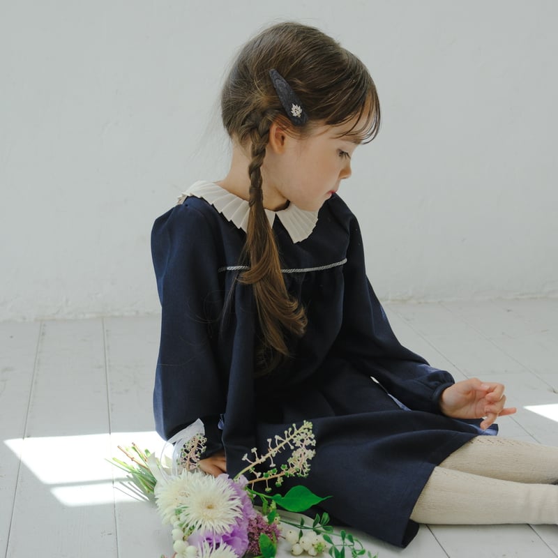 Petal / classic navy | june -little closet-
