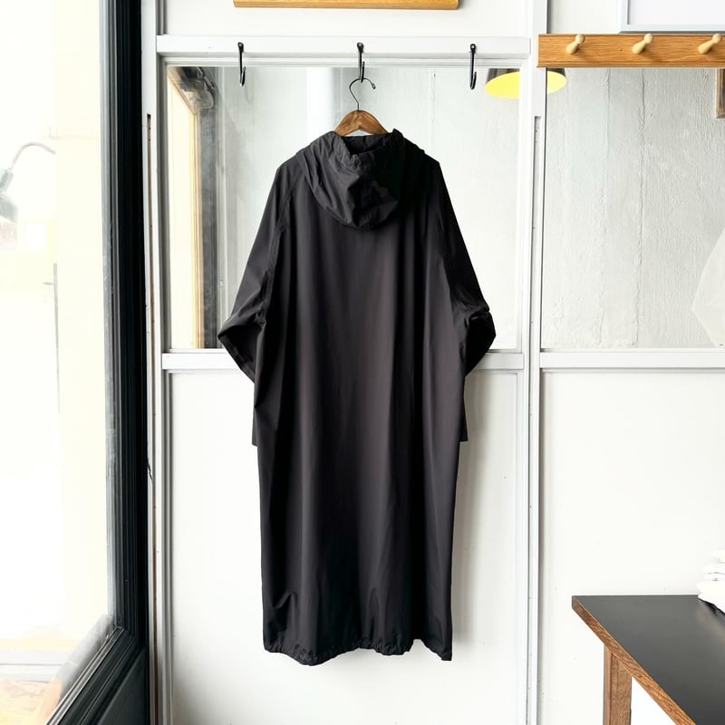 COMOLI レインコート | Less Higashikawa