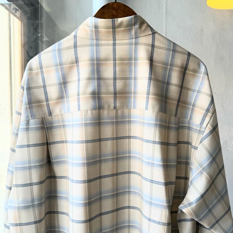 AURALEE SUPER LIGHT WOOL CHECK SHIRT | Less Hi