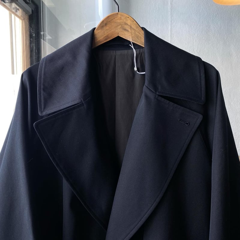 COMOLI コットンギャバ タイロッケンコート （BLACK) | Less Higas