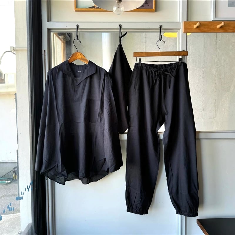 COMOLI KHADIコットン パジャマ | Less Higashikawa