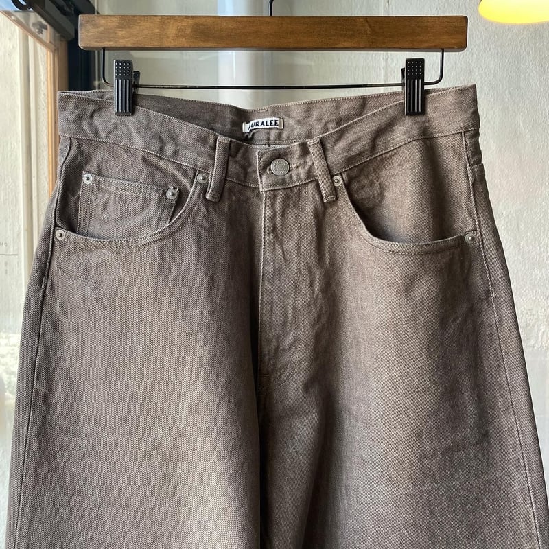 AURALEE HARD TWIST BROWN DENIM WIDE PANTS | Le