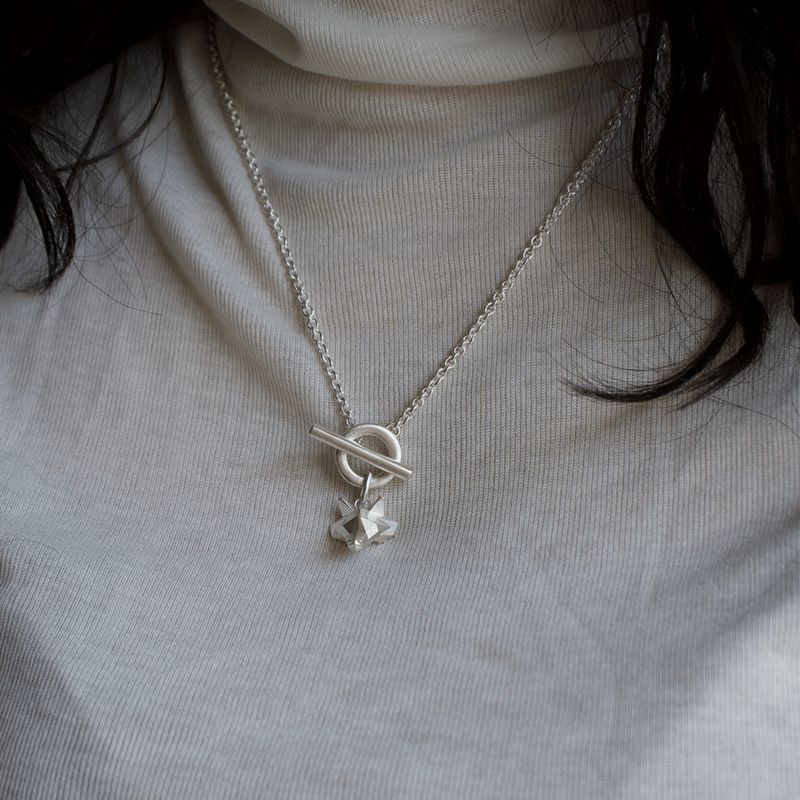 n0001 ウルフネックレス【次回販売】2月28日(土)〜3月2日(月) | Grayscale
