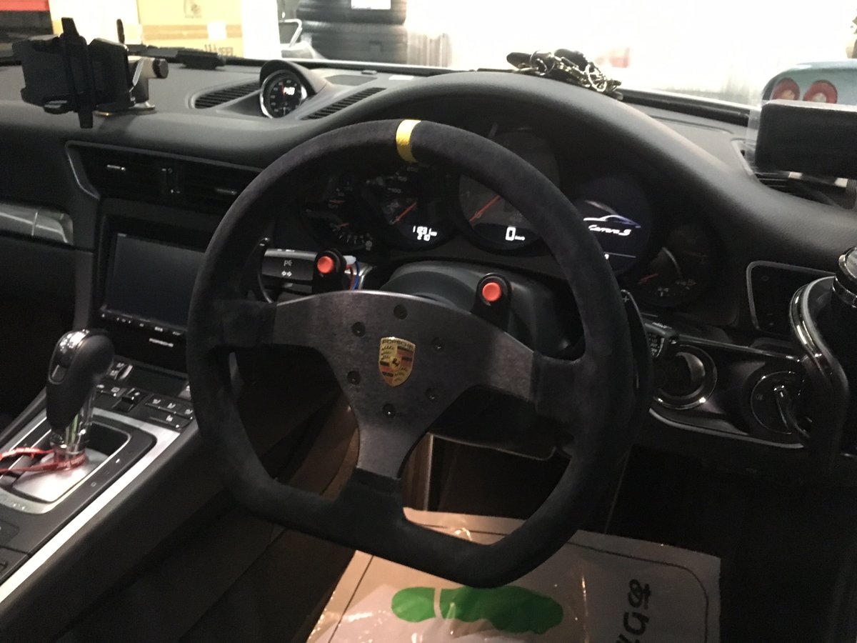 ポルシェMS純正991CUPカー用ステアリング+パドルシフター+ワークスベル