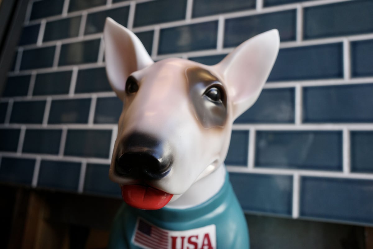 新品 マッケンジー LEDランプ バド犬 ブルテリア 世田谷ベース LAMP