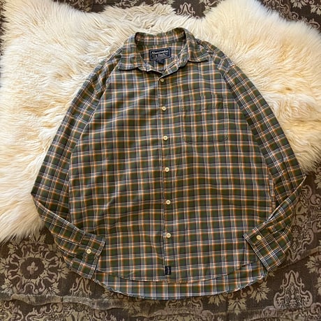 アバクロ | STORES
