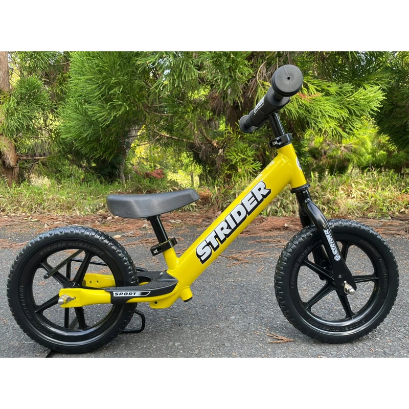 2 STRIDER ストライダー バランスバイク スポーツモデル イエロー