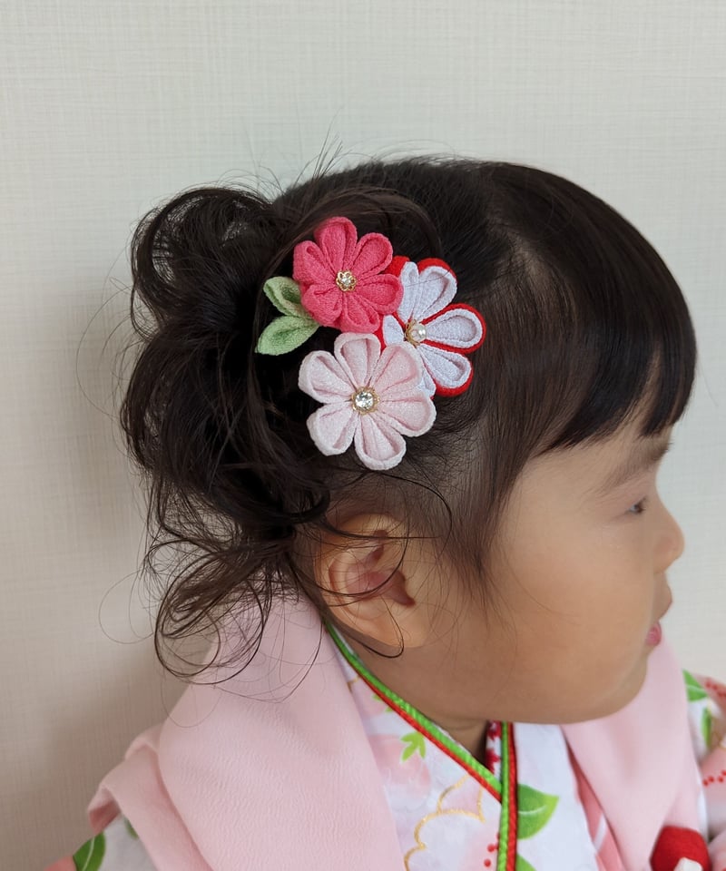 七五三 髪飾り｜つまみ細工 彩羽‐いろは‐＜薄桃＞｜ふんわり可憐に咲く