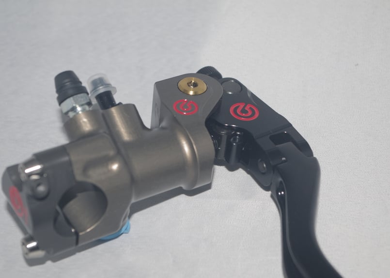 Brembo Racing MOTOGP ラジアルマスターシリンダー 19X20 TITANI